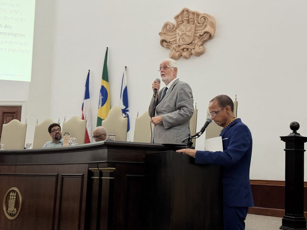 Solla participa das celebrações pelos 218 anos da Faculdade de Medicina da UFBA