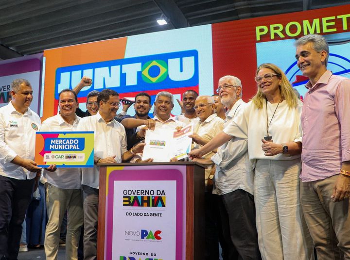 27/03 - Assinatura de Convênios - Vem mais por aí, por toda Bahia - Local: Parque de exposições
