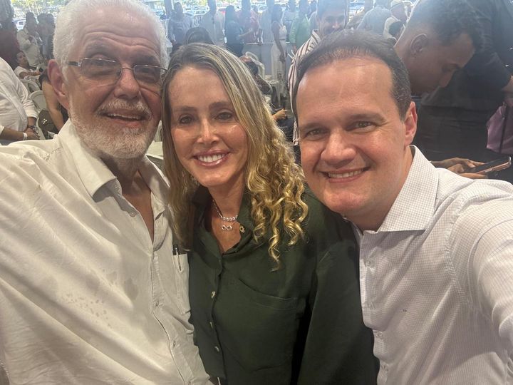 27/03 - Assinatura de Convênios - Vem mais por aí, por toda Bahia - Local: Parque de exposições
