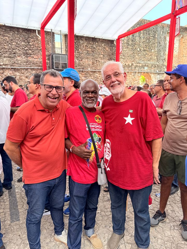 07/02 - 46 anos do PT