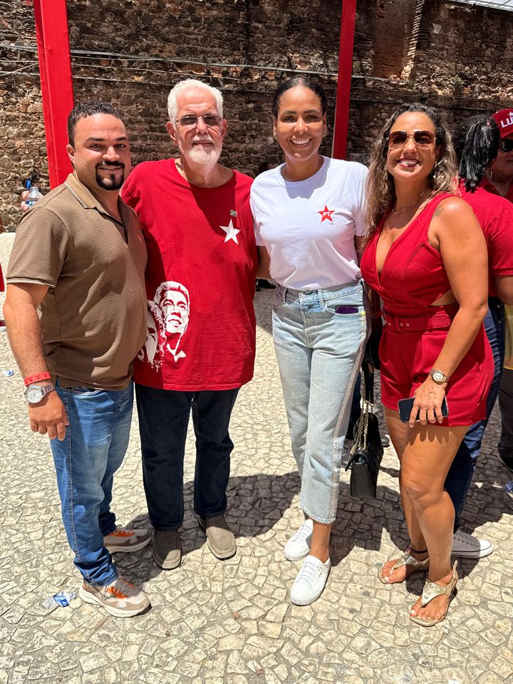 07/02 - 46 anos do PT