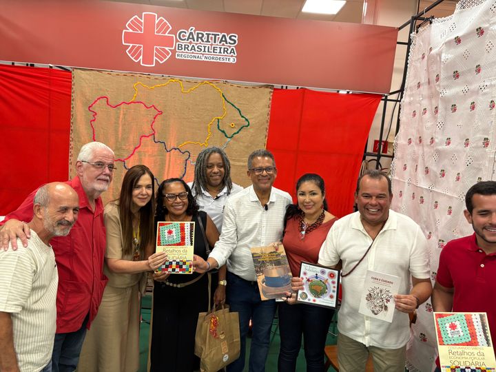 10/05/25 - Visita á Feira de Economia Popular e Solidaria