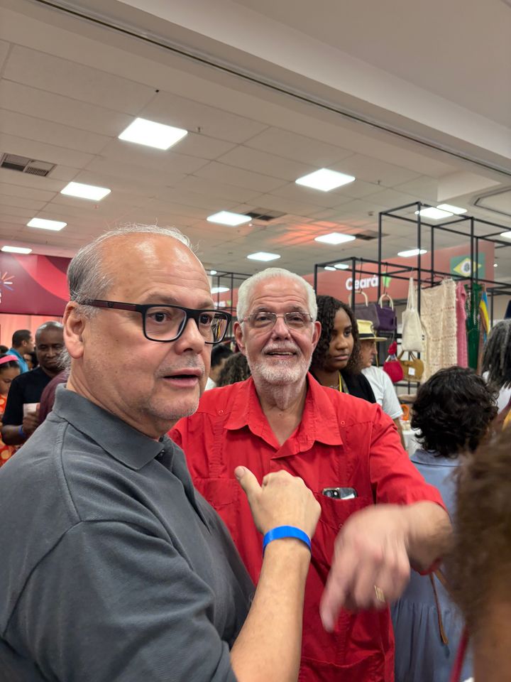 10/05/25 - Visita á Feira de Economia Popular e Solidaria