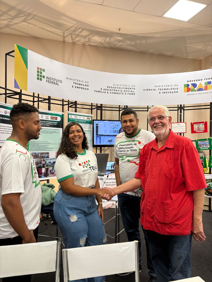 10/05/25 - Visita á Feira de Economia Popular e Solidaria