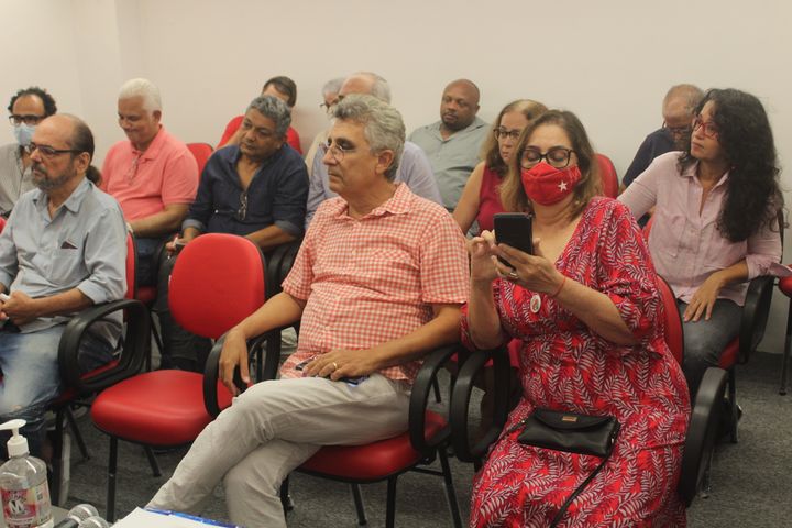 Acolhimento de médicos e médicas filiados ao PT