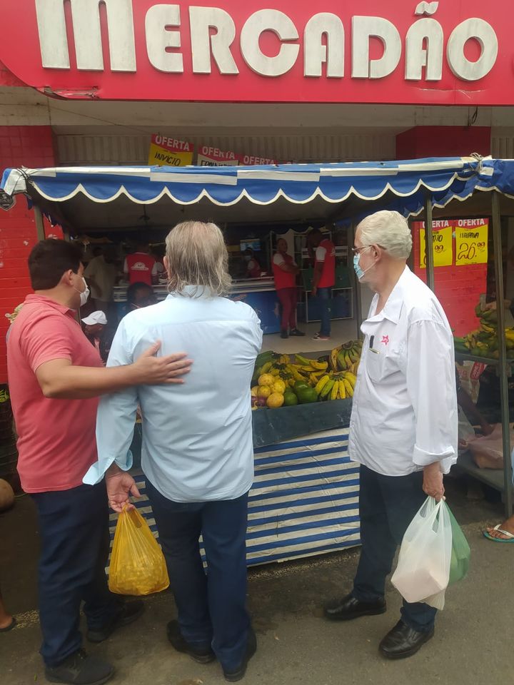 Visita à Feira Livre de Cruz das Almas