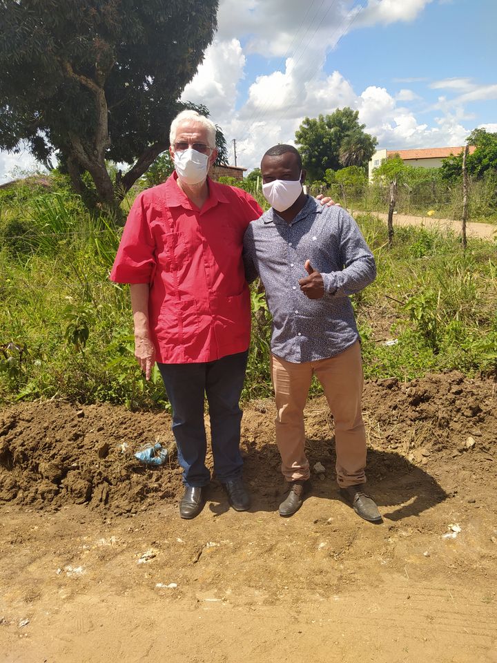 Entrega de trator na Comunidade Rural de Antas, St. Estêvão