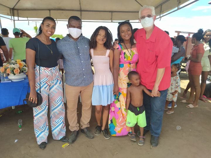 Entrega de trator na Comunidade Rural de Antas, St. Estêvão