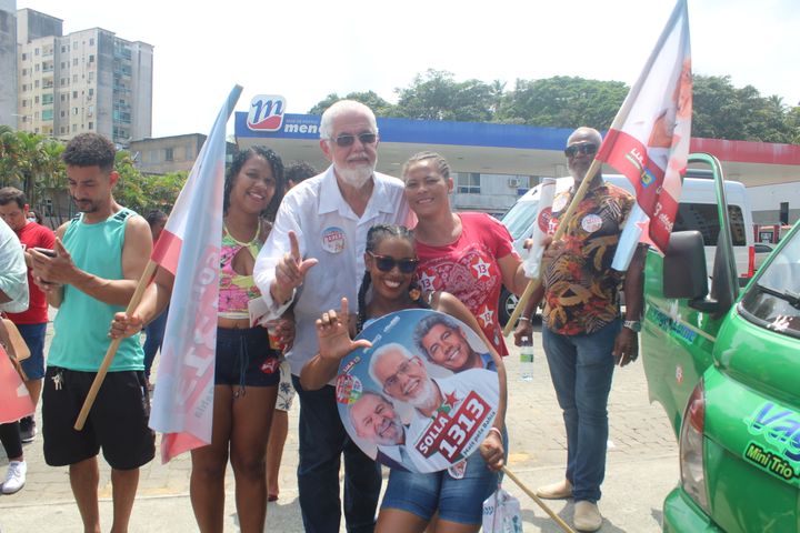 Caminhada com o Time de Lula em Narandiba, Salvador