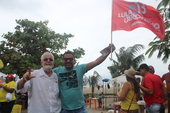 Caminhada na Ribeira, em Salvador