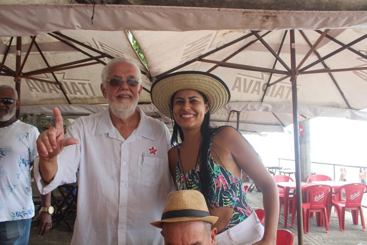Caminhada na Ribeira, em Salvador