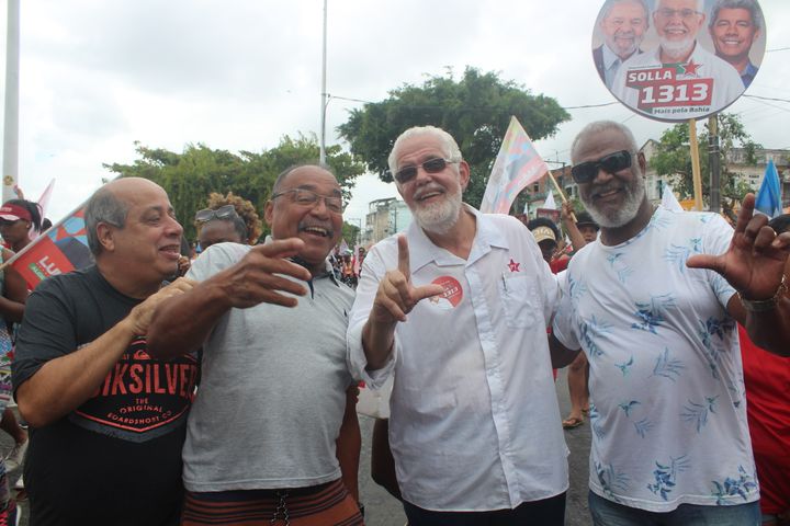 Caminhada na Ribeira, em Salvador