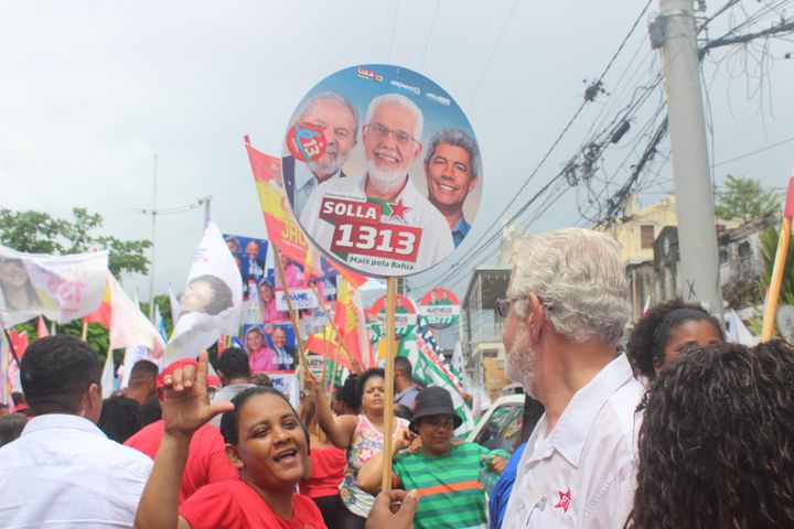 Caminhada na Ribeira, em Salvador